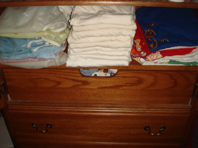 Baby's wear
T shirts,cloth diapers and plastic panties for baby.
