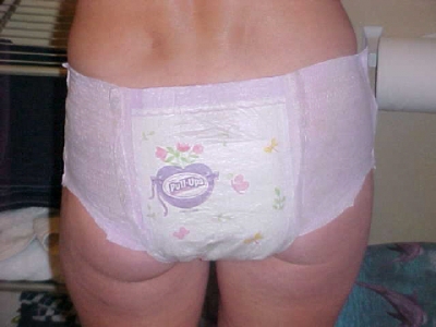 wetting her diaper
Wetting her Pull up Diaper
