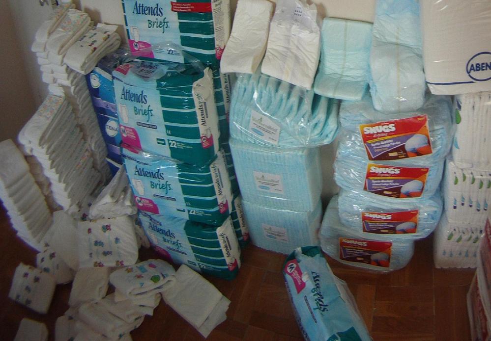 more photo of my stash
Just some diaper pics
