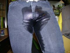 Vickie's wet jean 4.jpg