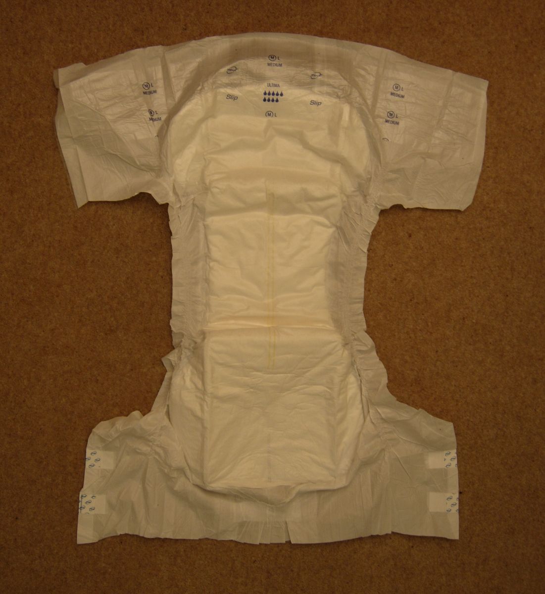 Tena ULTIMA (Medium, Cotton-feel)