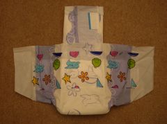 DIAPER INSIDE FRONT UP