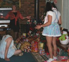 05 Xmas presents