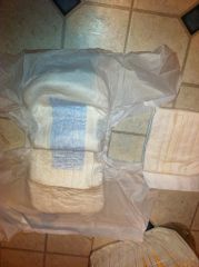 ? Can anyone identify this diaper