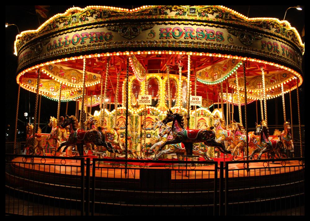 5807881-carrousel-wallpapers.jpg