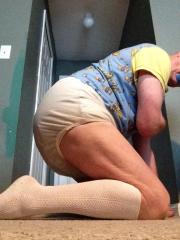 ABDL Diapered sissybaby Peter Went