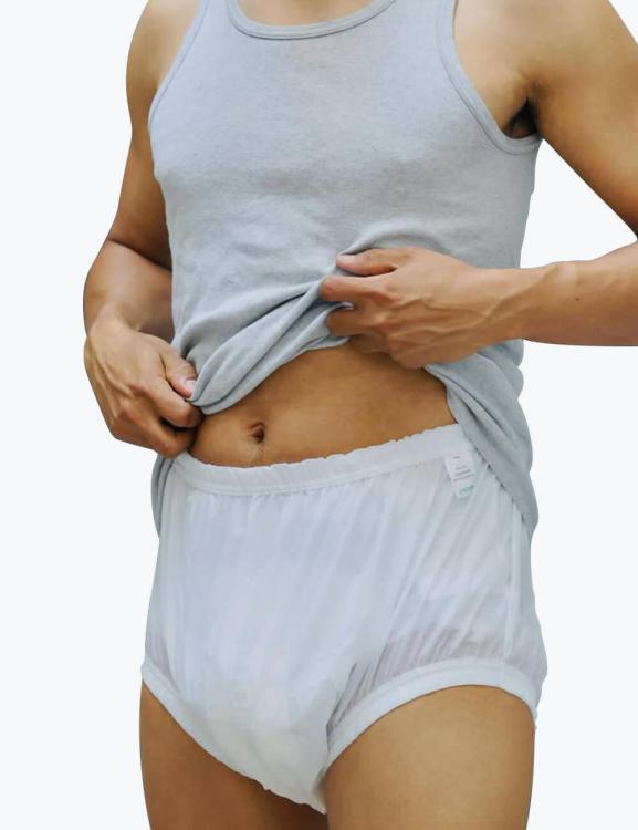 vinyl_pants-W66_6_1000x.thumb.jpg.1f995e16ef3c2f8d2de1bb86666f55b9.jpg