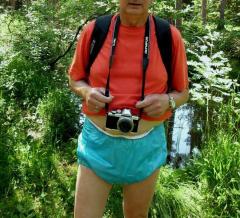 05, in Windeln und Gummihose in freier Natur.JPG