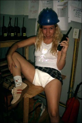 fem110.jpg
