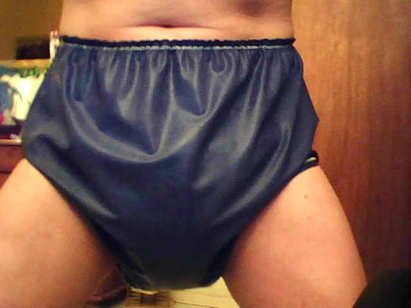 diapersammie
rubberpant

