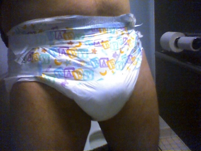 Bambino 3
Camera phone pics, at work with Bambino diaper
