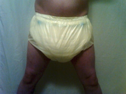 Fuubuu
FuuBuu Plastic Pants
Keywords: Cloth Plastic Vinyl Diaper Diapers Diapered