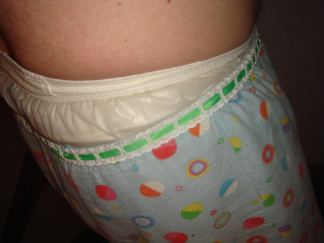 Night diaper
Looks like someone needs to get out of his night diaper.
