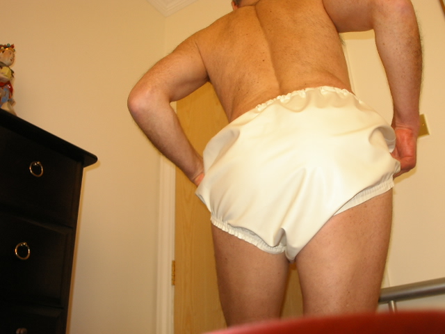 thing about rubber
rear view 2
Keywords: rear view