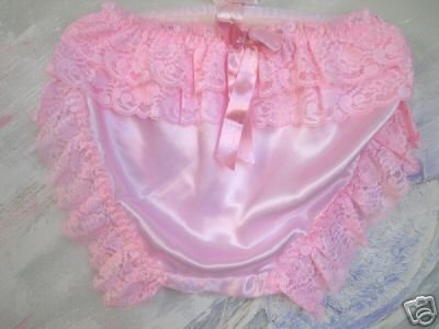 pink ruffle
