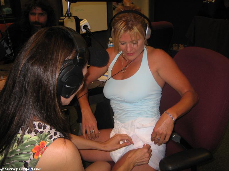 Night Calls - 33
Keywords: Christy Canyon, Ginger Lynn, Mick Foley, Playboy, Night Calls, Radio