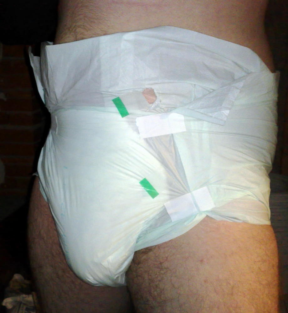 My Huge Italian DIaper ^^
it's me yo :D
