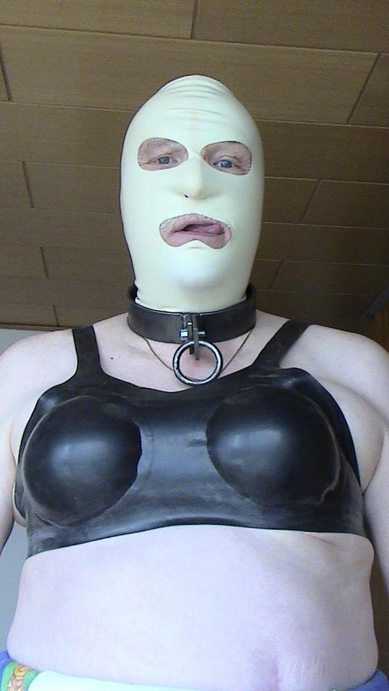 Latex-baby and heavy- metal- bondage
slaveH4diaperbaby@oleco.net
