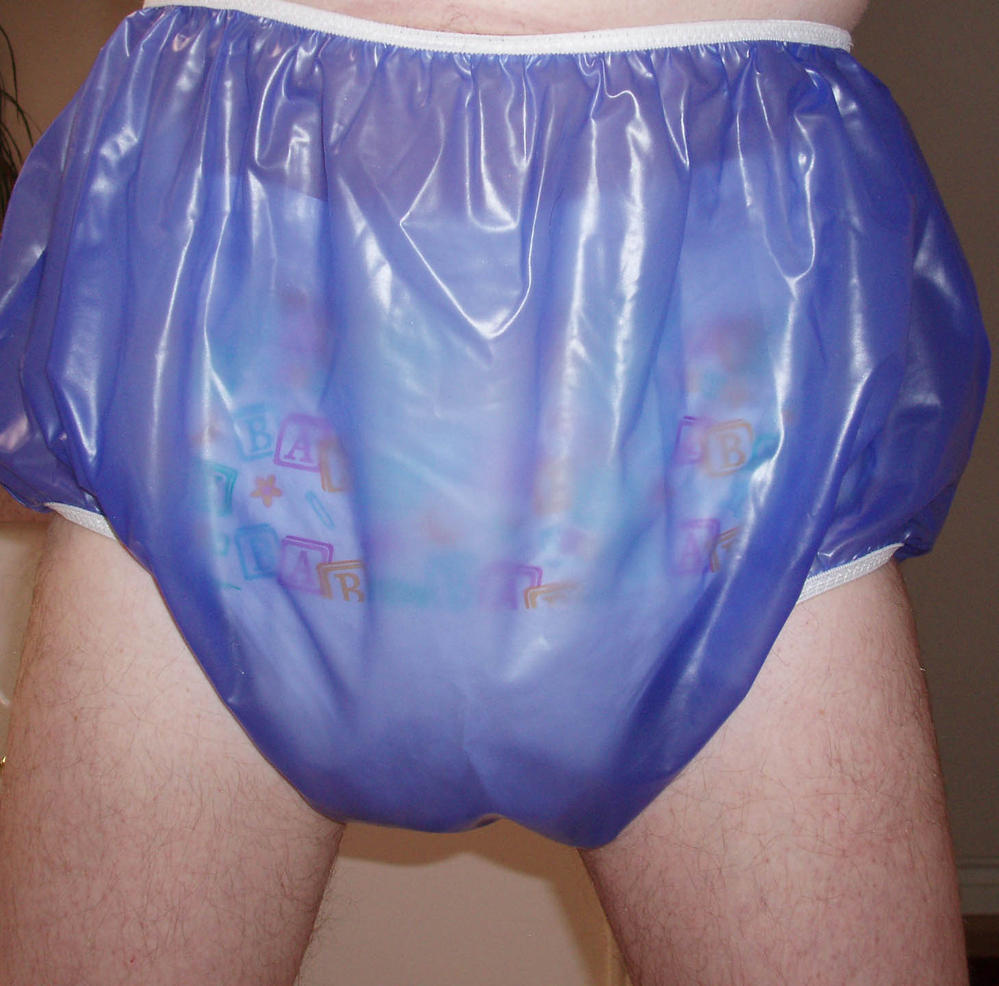Bambino Diaper Day
I was finding out how much my new Bambino's could hold so I wore my plastic panties all day around the house.
Keywords: plastic wet piss bambino diaper disposable
