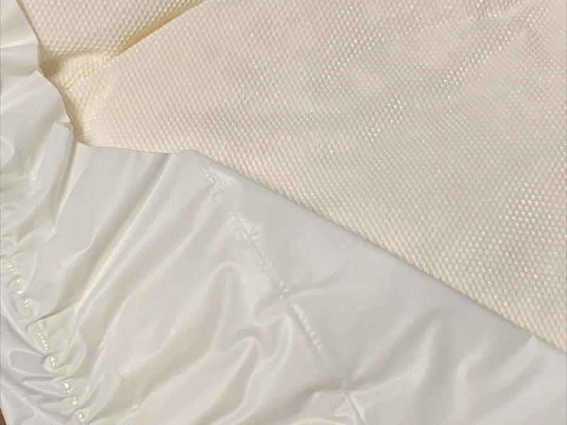 Ultra Attends Plus Wrap-Around Disposable Briefs - Maximum Absorbency - Small (fits 20'' to 31'' hips) - 10pcs - 22
