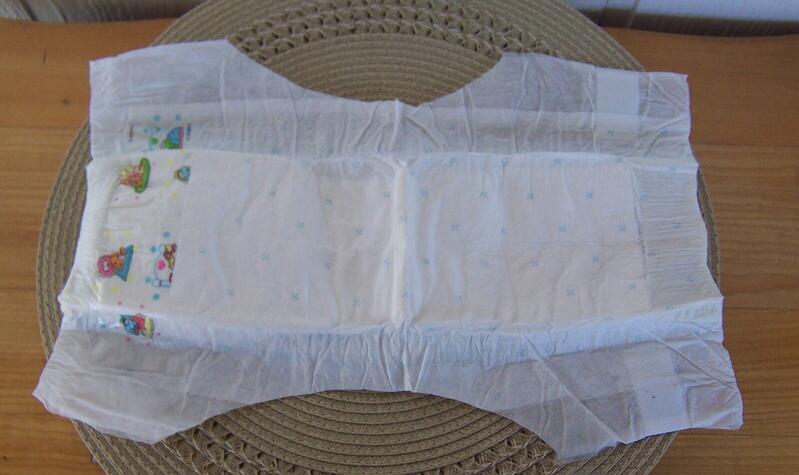 Smiles Ultra Soft Stretch Cloth-like disposable unisex nappies - No1 - Small - for babies up to 14lbs - 40pcs - 2
