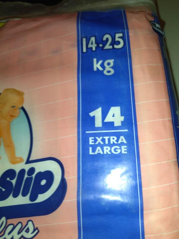 Libero Peaudouce Plus Disposable Nappies - No4 - XL - 14-25kg - 30-55lbs - 14pcs - 11
