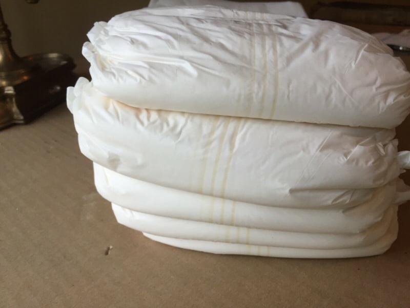 Ultra Attends Plus Wrap-Around Disposable Briefs - Maximum Absorbency - Small (fits 20'' to 31'' hips) - Value Pack - 50pcs - 4
