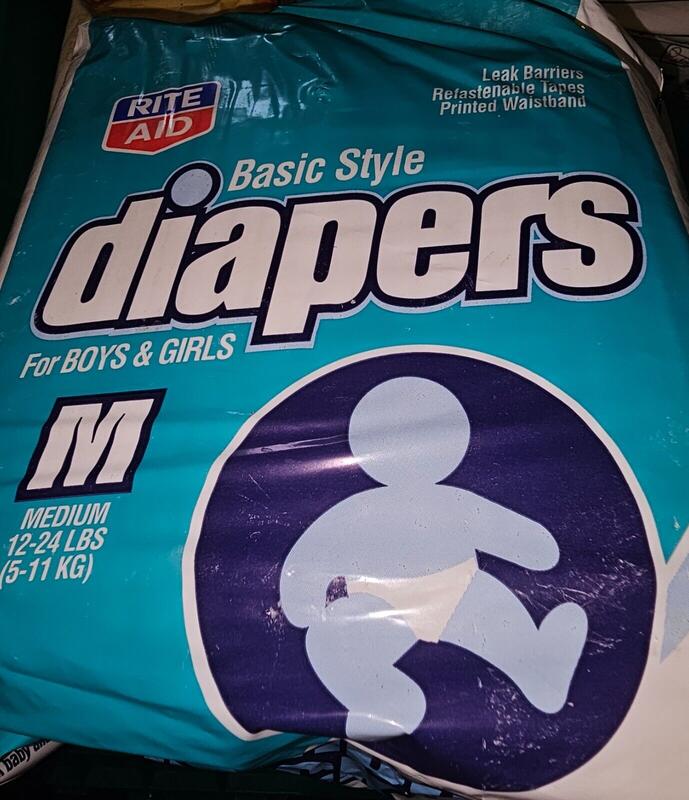 Rite Aid Basic Style Plastic-Backed Disposable Nappies - Jumbo Pack - Unisex - M - 5-11kg - 12-24lbs - 48pcs - 3
