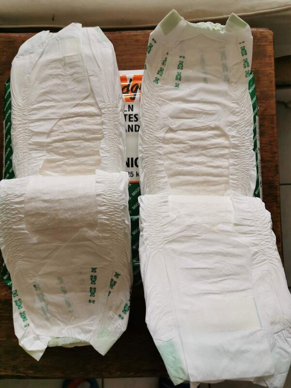 Migros Budget Plastic Baby Nappies - No5 - Junior - 11-25kg - 30pcs - 8
