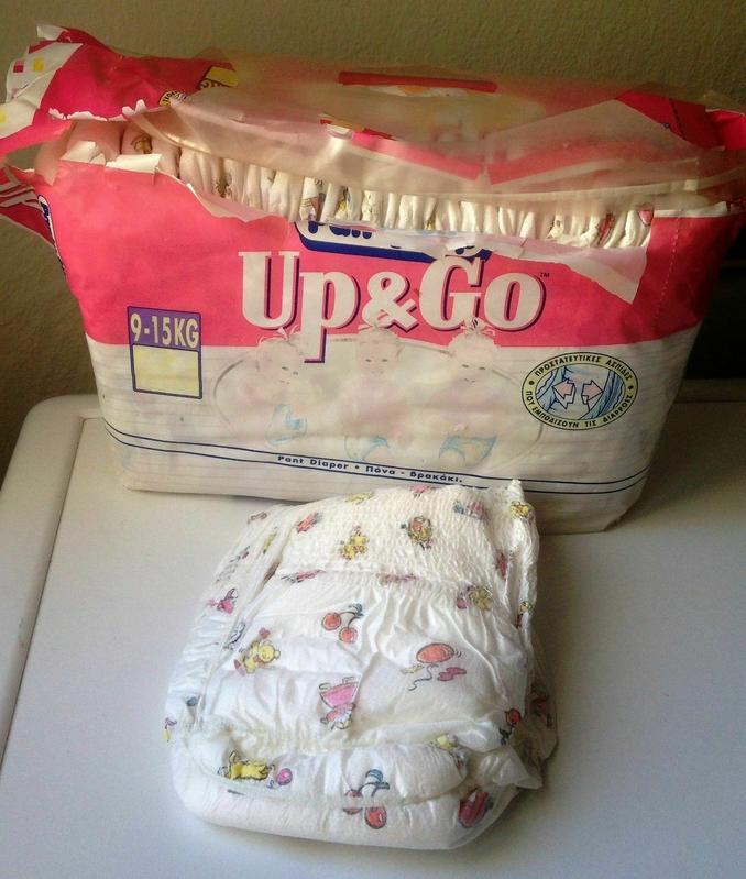 Libero Peaudouce Up & Go Disposable Pull-Up Pants for Girls - No3 - Maxi - 9-15kg - 20-33lbs - 22pcs - 
