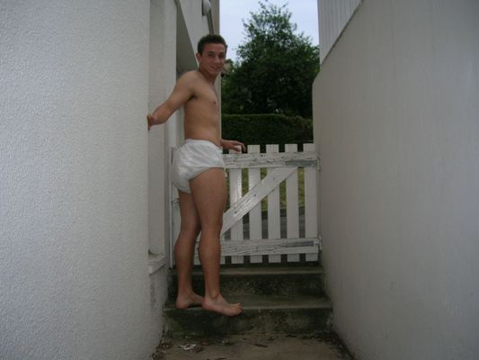 me in diaper outside
Keywords: diaper outside